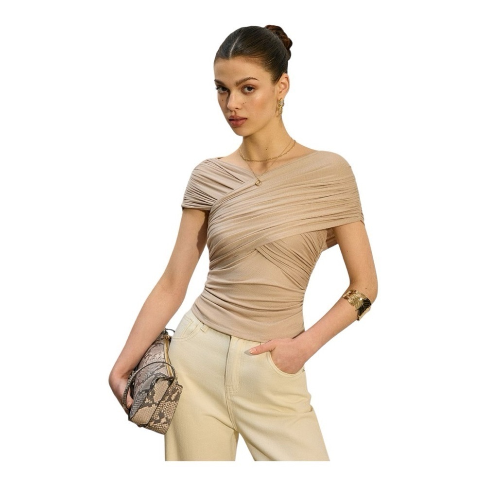 COMMENSE Ruched Crisscross Top
Color: Khaki Size Large NWT Sold out Online